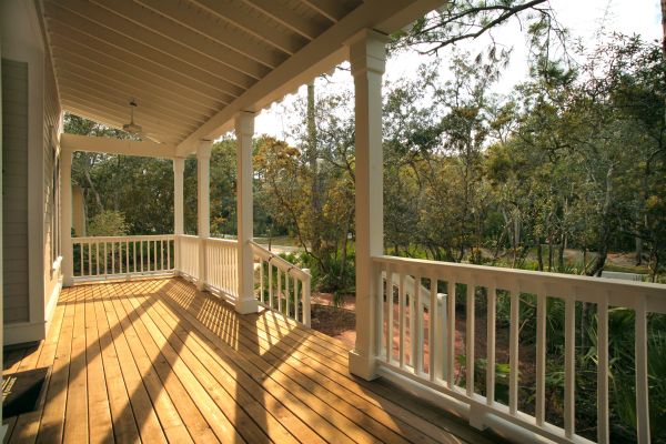 Cost of Veranda Deck Construction in Louisville
